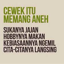 Laki laki dengan potongan rambut aneh. Cewek Itu Memang Aneh Lucu Kata Kata Pesan Lucu