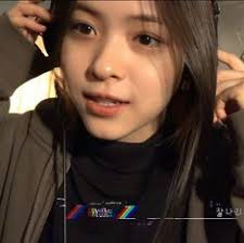 Masa itu masa awal kenalanku, masa awal naluri lelakiku bermain. Zahra Tita Zahratita Profil Pinterest