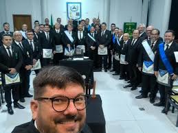 Sessão de Iniciação ao grau 04 na data de 05 de maio de 2025, realizado  pela Aug∴ Loj∴ de Perf∴ Eduardo de Medeiros, região de Mossoró-RN,  jurisdicionada à Delegacia Litúrgica de Natal