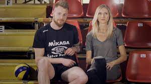 L'alba del nuovo millennio ha visto emergere nuovi talenti, ma forse nessuno ha rappresentato il volley tricolore dal 2000 in poi come ivan zaytsev. Volleyball Movie On Twitter Ivan Zaytsev E Ashling Sirocchi In Campo Per Il Banco Alimentare Videovolleyball Volleyball It Https T Co Euceyqh6tu Https T Co Bsxgk5cmvz