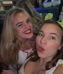 Mary Yeager's Instagram, Twitter & Facebook