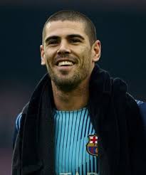 This style of hair came around somewhere in the 19th century buzzcut hairstyle makes you look cute and cooler in any time of the season. 50 Soccer Haircuts For Enthusiastic Fans Menhairstylist Com