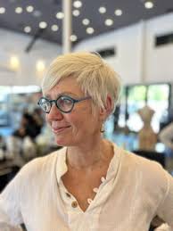 TOP 10 BEST Hair Dresser in Glendale, CA