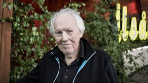He played the organ in the band until he left in 1969. Sweden Six Time Eurovision Conductor Curt Eric Holmquist Has Died Aged 73 Eurovoix