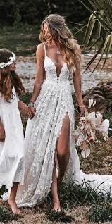 Pin By Joy Wedding Websites App On Beautiful Dresses In 2020 Wedding Dress Guide Cute Wedding Dress Best Wedding Dresses