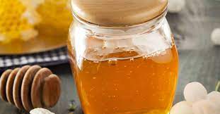 Raw Honey Vs Regular Honey Benefits Risks And Uses