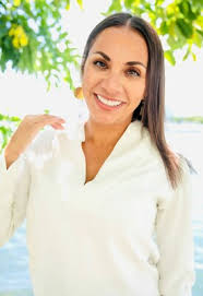 Hazel Helm's Instagram, Twitter & Facebook