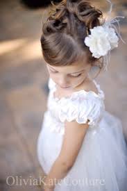Pin By Yerka On Tonina In 2020 Wedding Flower Girl Dresses Flower Girl Dresses White Flower Girl Dresses