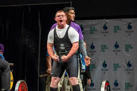 260 athletes (156 men and 104 women) competed in 15 different events according to their respective weight categories. Powerlifting Special Olympics Usa Games