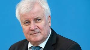 Nach einem mehrwöchigen abschließenden rehaaufenthalt in süddeutschland nahm er im mai 2019 seine regierungsgeschäfte wieder in vollem umfang auf. Landerfinanzausgleich Die Richter Sollen Das Problem Berlin Losen Politik Stuttgarter Zeitung