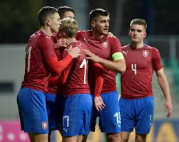 První střelu na branku obstaral po rohovém kopu perišič, ale ten po zemi střílel jen do rukavic vaclíka. Chorvatsko Cesko 1 2 Lvicata Zvladla Obrat Palili Krejci A Bucha Isport Cz