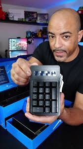 Still my favorite and primary #keyboard "be quiet!" Mountain Everest Max  #PCbuild #gaming #gamer