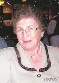 Linda Oswell's Instagram, Twitter & Facebook