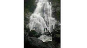 Apabila sedang berlibur ke air terjun sikulikap, anda harus waspada akan jalanan yang dilalui. Hampang Kotabaru Surga Destinasi Wisata Pegunungan Ada Air Terjun Setinggi 100 Meter Banjarmasin Post