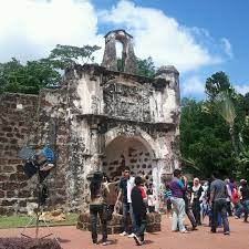 Personalised travel guide for melaka. Porta De Santiago A Famosa Fortress Historischer Ort In Melaka Town