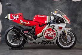 pin de shannon en bike legends motos deportivas suzuki motos coches y motocicletas