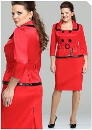 Une veste en cuir ba&sh ou un manteau en laine assure un look en matière naturelle, la veste femme devient légère et féminine. 550 Idees De Robe Avec Veste En 2021 Robe Avec Veste Robe Mode
