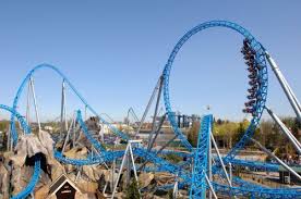 Blue Fire Roller Coaster Parc D Attraction Montagne Russe Parc Asterix