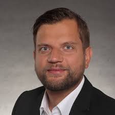 1 Jahr EPI-USE DACH Vielen Dank an Mario Colga, Jérôme Unger und Andreas  Niebling, für das Einhalten aller Versprechen. Super Kunden, spannende  Projekte und coole Kollegen. Ich freue mich auf die… |