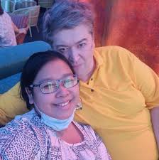 Which chemical should I use to get cloud formation in a Chinese cloud  chamber?