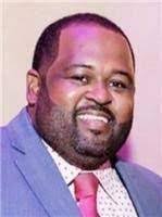 Victor Pinkney's Instagram, Twitter & Facebook