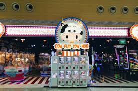 Do you like this video? Hello Jingwen Fun Day At Cow Play Cow Moo