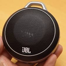 The speaker is made of strong materials with a nice finishing. Pilihan Terbaik 10 Speaker Bluetooth Murah Di Bawah Rp 200 Ribu 2018