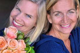 Jordan Sand Art Vase & Flowers [Class in Los Angeles] @ Flower Duet