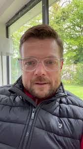 Virginia Broadbent's Instagram, Twitter & Facebook