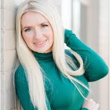 Tammy Brookman's Instagram, Twitter & Facebook