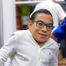 Christian Calderon‎