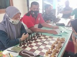 Lowongan kerja hotel di web ini kami susun berdasarkan beberapa kategori yaitu department, location dan position. Kenal Catur Dari Tukang Kebun Sekolah Ini Kisah Sukses Nora Amalia Malangvoice