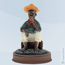 Que som esse menino vem do lado de la, que som esse menino vem do lado de la, e um preto velho que vive no mundo a tocar, e preto velho es una canción de mestre barrão. Imagem De Preto Velho Em Resina 15cm Imagens Bahia
