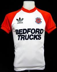 Luton town football club is an english professional football club based in the town of luton, bedfordshire. Luton Town 1982 83 Home Shirt