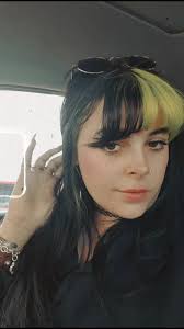 Selfies in motion... 📽🎞📸, ., ., ., @naildbypaige_ #selfie #natural  #greenhair #alternative #cute #feelingmyself