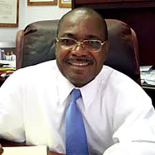 Emmanuel Akpan's Instagram, Twitter & Facebook