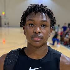 Daniel Pounds's Instagram, Twitter & Facebook