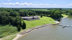 Pemigewasset river homes for sale, lakefront, luxury properties, estates, waterfront, mansions, condos, oceanfront, lakes region, seacoast, realtors. Waterfront