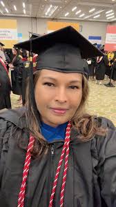 Cenita dominguera panameña arroz con guandu morado pescado frito ensalada  tajada y chicha de piña natural con raspadura