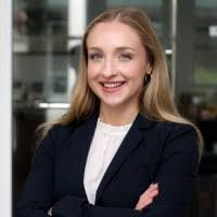 Louis Nell's Instagram, Twitter & Facebook