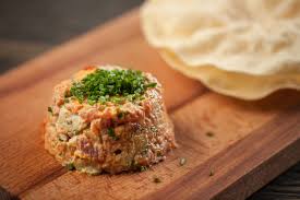 Tartare De Thon Au Cari Radis Et Celeri Recettes Signe M Tartare De Thon Tartare Alimentation