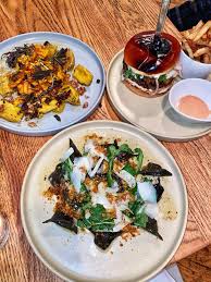 Flagstaff's culinary scene has exploded with flavor and local restauranteurs providing a fresh experience. Flagstaff Az Restaurants Open For Takeout Curbside Service And Or Delivery Restaurantji