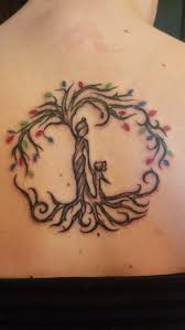 My Mother Daughter Tattoo We Both Got This With The Leaves Coloring Being Our Kids Birthstone Color Mutter Tochter Tattoo Tattoo Mutter Mutter Tochter Tattoos