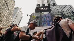 When Will SpaceX Shares Start Trading?