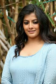 Actress varalakshmi hot pics : Actress Varalakshmi Sarathkumar Hot Photo Gallery Hd Pictures