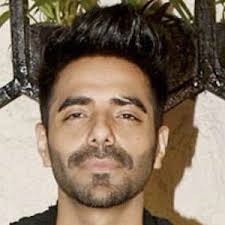 View latest posts and stories by @aparshakti_khurana aparshakti khurana in instagram. Aparshakti Khurana Bio Family Trivia Famous Birthdays