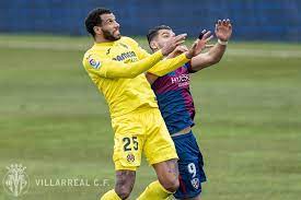 Etienne capoue bermain sejak menit pertama di laga ini. Watch Etienne Capoue Sees Red For Villarreal Against Arsenal Football Espana