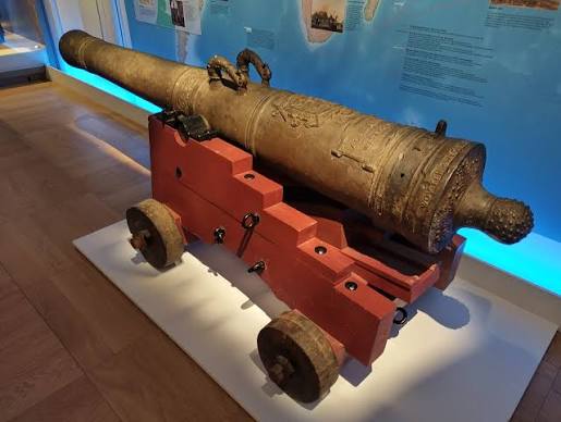 European cannon on display in India