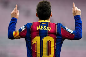 Creo que lionel messi va a seguir en barcelona arturo vidal se refirió al futuro de lionel messi , que en los próximos días termina su contrato con barcelona. Rdga6xfdakawrm