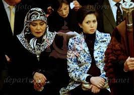 The crown princethe crown princess. Isu Hangat Hari Ini Sultan Brunei Ceraikan Azrinaz Kakinakl S Blog